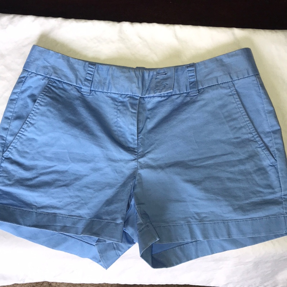 Vineyard Vine women’s shorts